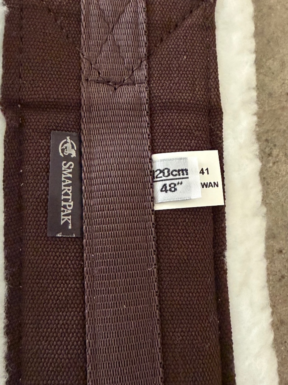 SmartPak Fleece Girth 48" (NEW) - Picture 2 of 6